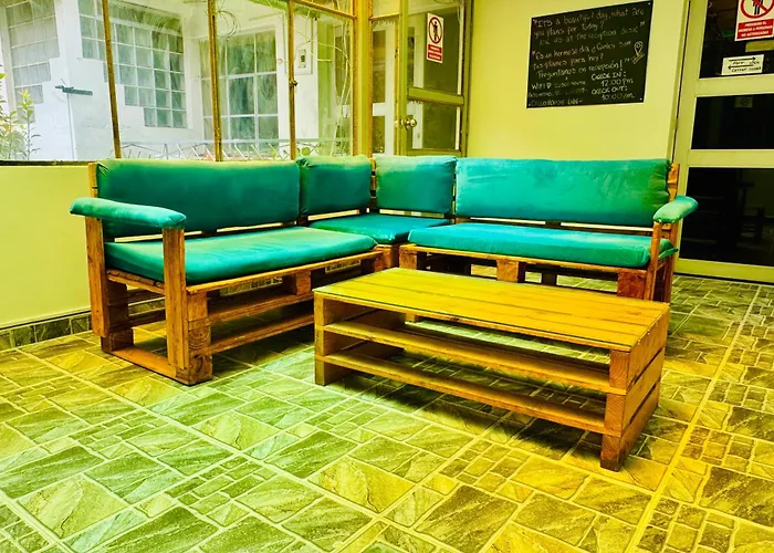 House Hostal *
