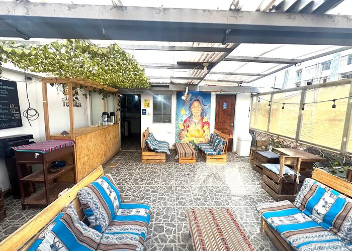 House Hostal *